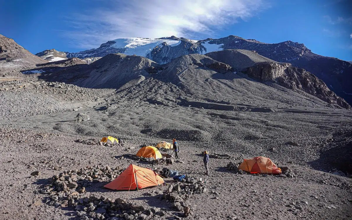 federacion plomo base camp